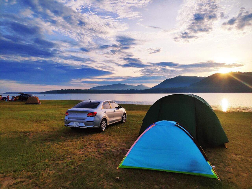 Du khách không nên bỏ lỡ trải nghiệm cắm trại tại Hồ Dầu Tiếng