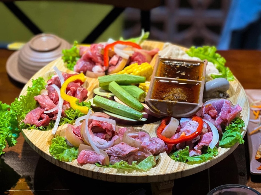 Bò tơ Tây Ninh là món ăn quen thuộc xuất hiện trong thực đơn từ nhà hàng cao cấp đến quán ăn bình dân 