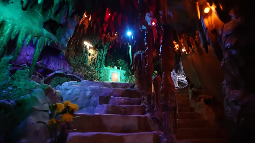 Vẻ huyền ảo và kỳ bí bên trong hang động Ba Cô