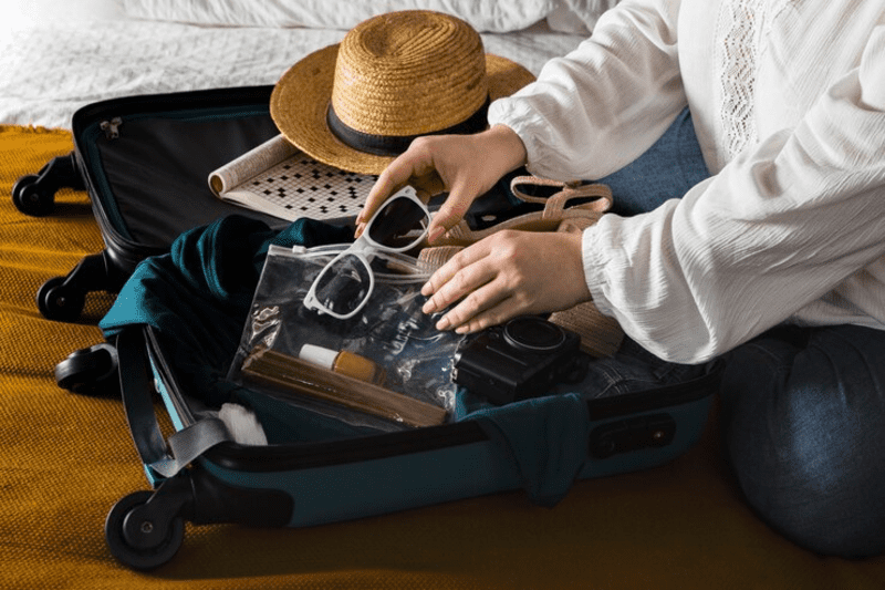Một kinh nghiệm đi du lịch Tây Ninh cho du khách là nên chuẩn bị hành lý trước thời gian khởi hành khoảng một ngày