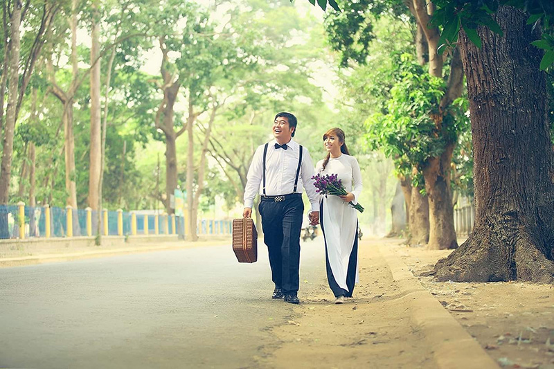 Bộ ảnh cưới chụp trong khuôn viên Tòa Thánh Tây Ninh