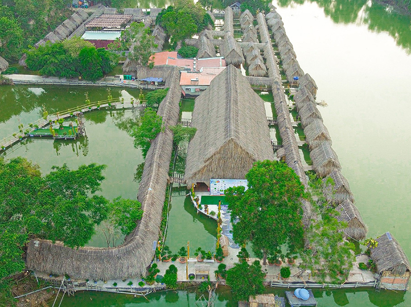 Khu du lịch Long Trung là địa điểm giải trí, nghĩ dưỡng nổi tiếng ở Tây Ninh